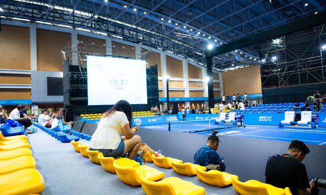 Ngày đầu PPA Asia 1000 - MB Hanoi Cup: Khán đài vắng vẻ nhưng dưới sân 