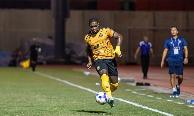 Rimario “dỗi” bỏ CLB Thanh Hoá về quê, đội bóng xứ Thanh chồng chất khó khăn, phải dùng cả thủ môn chơi tiền đạo 