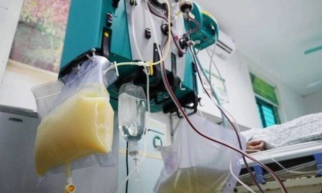 Người đàn ông 44 tuổi máu chuyển 