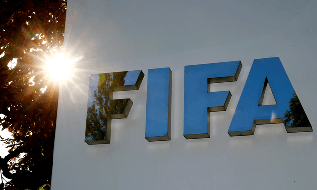 Căng đét: Chủ tịch FIFA bị huyền thoại bóng đá đệ đơn tố cáo hình sự ngay trước ngày khai mạc World Cup 2026