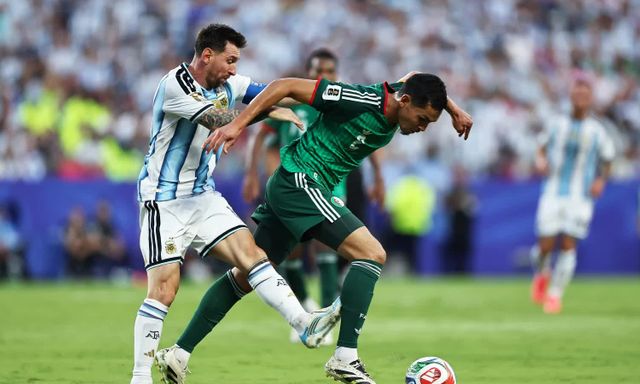 Điểm trừ duy nhất của Messi hôm nay! 