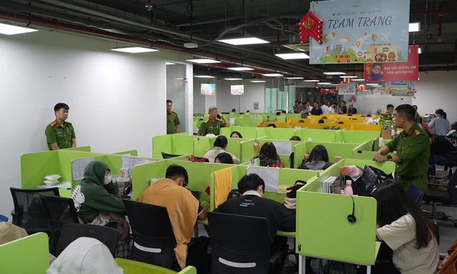 Ai là nạn nhân của các Công ty liên quan đến lừa đảo hợp đồng kỳ nghỉ, liên hệ Công an TP.HCM gấp