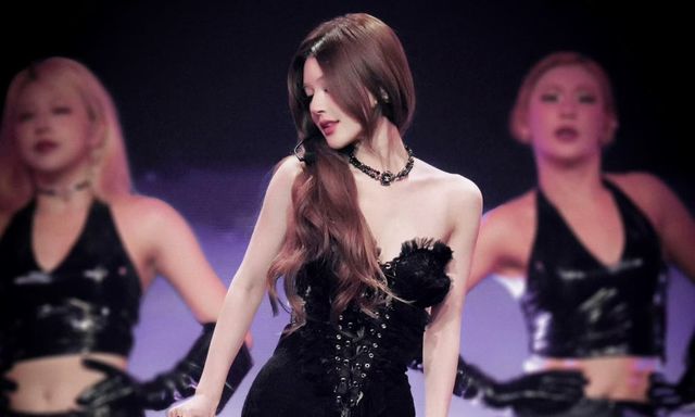 Mỹ nhân bị cấm sóng tổ chức concert hát nhép lộ liễu, cháy vé mà vẫn lỗ vốn
