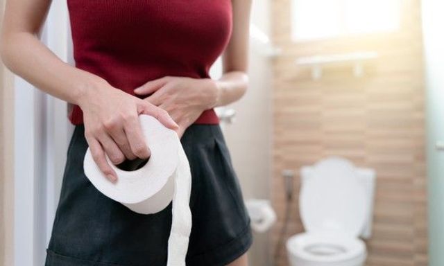 4 bất thường khi đi vệ sinh là tín hiệu CẢNH BÁO đại trực tràng đang bị ung thư 