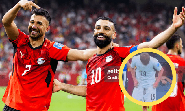 Đối thủ phải rời sân vì rách quần, sao World Cup chớp thời cơ ghi bàn cực nét giúp Ai Cập có chiến thắng lịch sử