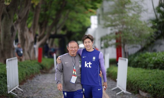 Ông Park Hang-seo chia tay ĐT Hàn Quốc ngay sau khi bị loại ở World Cup 