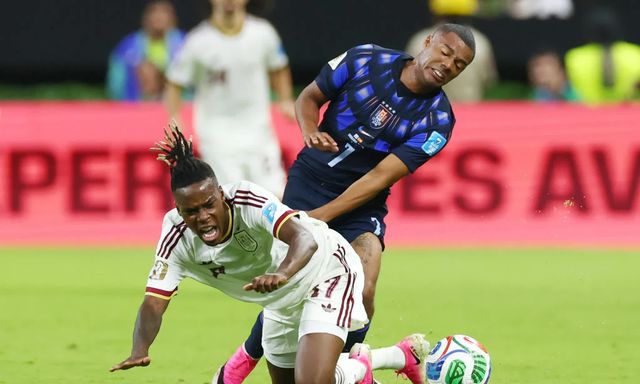 Ngôi sao Nico Williams Tây Ban Nha nổi điên vì bị vào bóng triệt hạ tại World Cup: 