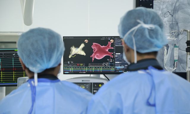 Người đàn ông Hà Nội 42 tuổi hay hụt hơi khi leo cầu thang, đi khám phát hiện bệnh người già: Bác sĩ cảnh báo!