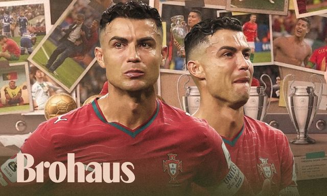 Đêm nay, người đàn ông 41 tuổi Ronaldo bật khóc, còn chúng tôi lặng lẽ chia tay tuổi 17 của mình