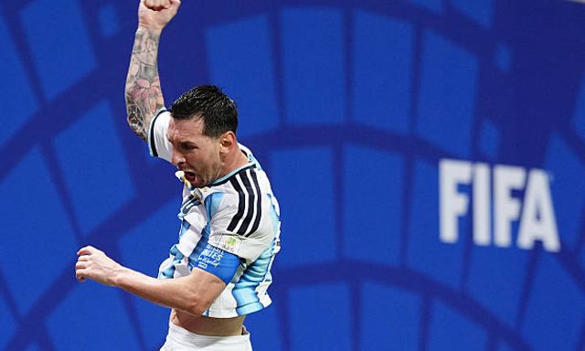 Messi thi đấu 
