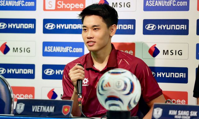 Phỏng vấn Đình Bắc: Hé lộ màn ăn mừng phong cách 