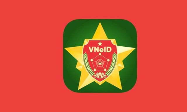 Người dân kiểm tra ngay VNeID trước ngày 15/8