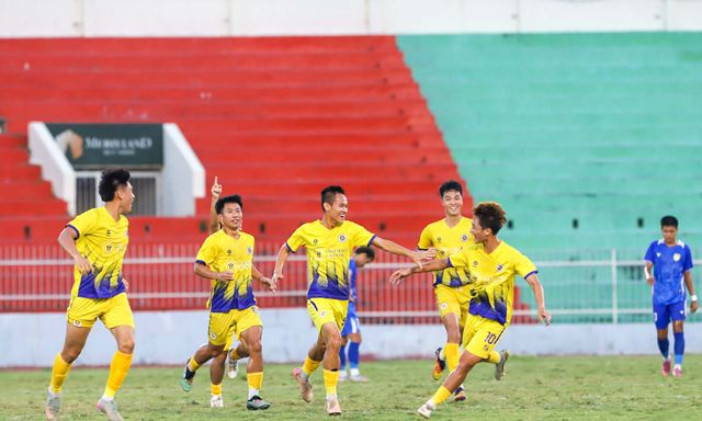 Dấu ấn đặc biệt của bầu Hiển với bóng đá Thái Nguyên