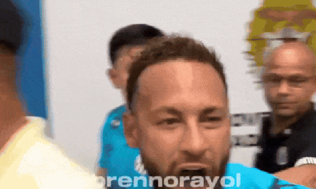 Neymar nổi cơn thịnh nộ, lao vào cãi vã nảy lửa với đối thủ giữa tin sắp giải nghệ