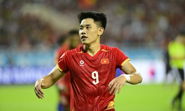 Phỏng vấn nóng Đình Bắc: 