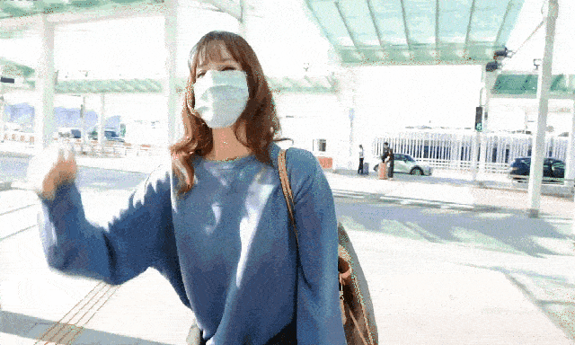 Lisa vội rời Hàn Quốc sau màn tái hợp chóng vánh với BLACKPINK 