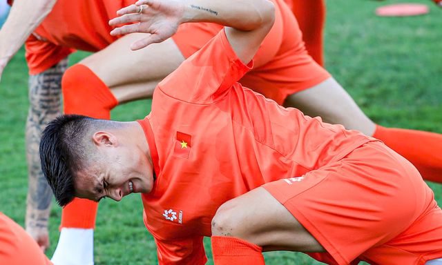 Quang Hải chăm chỉ tập luyện giữa những bàn tán về phong độ