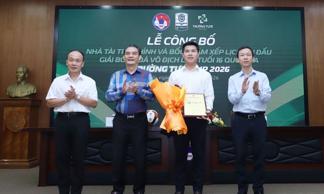 Lần đầu tiên tổ chức Giải bóng đá U16 Quốc gia: Mở cửa cho cầu thủ Việt kiều và nhập tịch