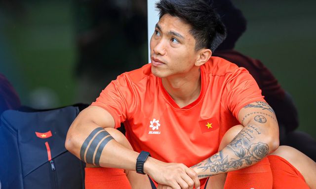 Văn Hậu xúc động sau 2 năm chật vật với chấn thương: “Được ra sân thi đấu đã là một điều tuyệt vời”
