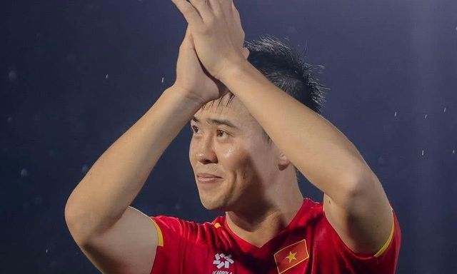 Duy Mạnh sang Mỹ phẫu thuật chấn thương