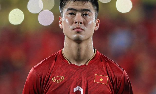 Duy Mạnh dính chấn thương gì? 