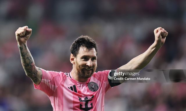 4 bàn thắng, 1 kiến tạo chỉ trong 1 trận đấu, Messi với bộ râu dài trở lại phong độ 