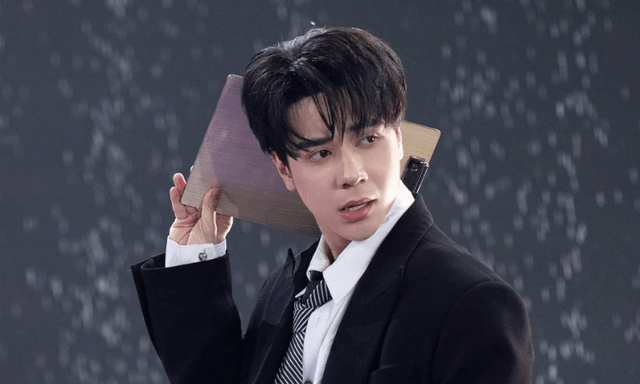 Cứ có Quang Hùng MasterD là lên top 1 cả nước