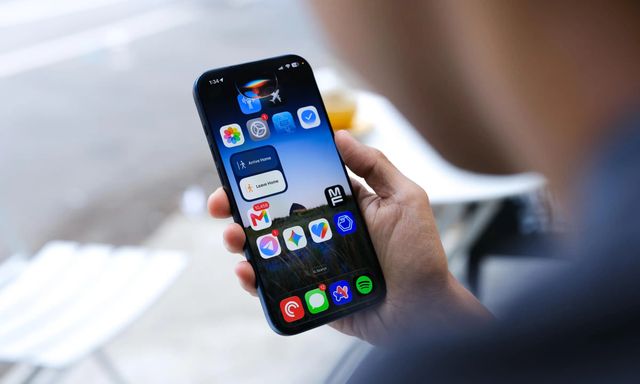 iOS 27 chính thức ra mắt với nâng cấp cho Siri và AI, iPhone cũ được cải thiện hiệu năng