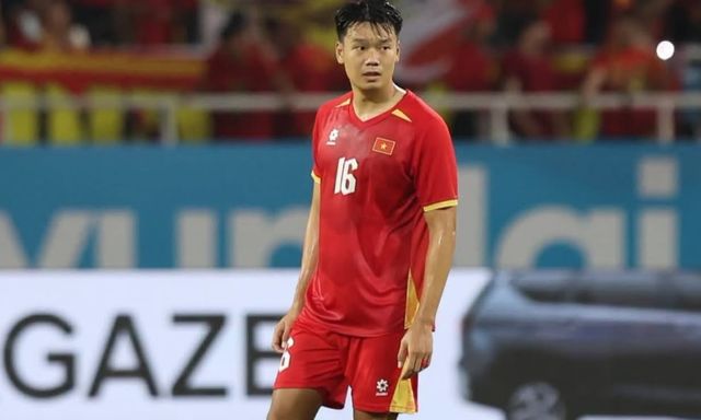 Thành Chung chấn thương 