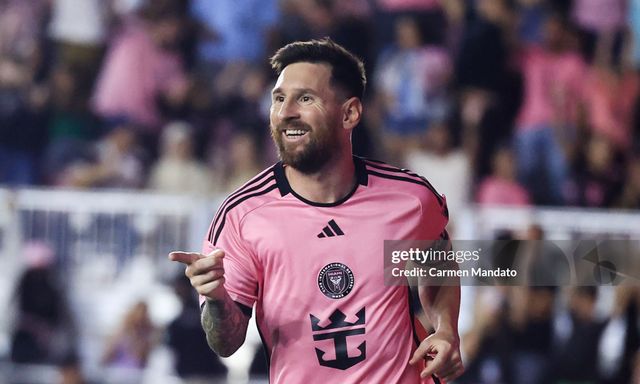 Siêu phẩm của Messi 