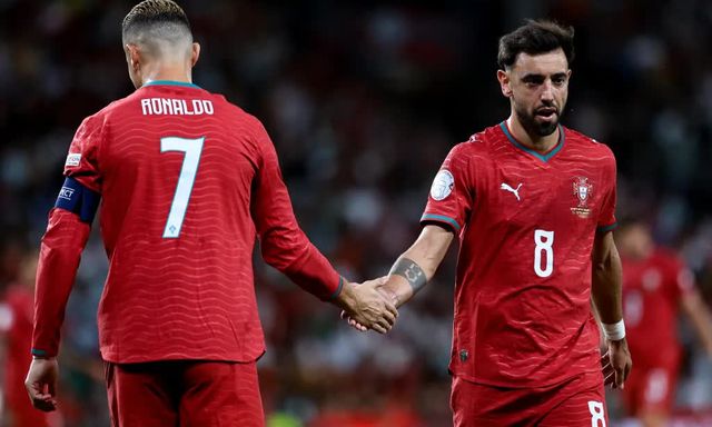 Bruno Fernandes nói gì về Ronaldo? 