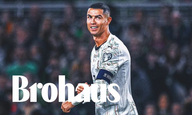 Chiếc iPhone 13 triệu của Ronaldo