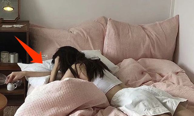 Đi ngủ đừng để vật này ở đầu giường, ảnh hưởng đến giấc ngủ và sức khỏe