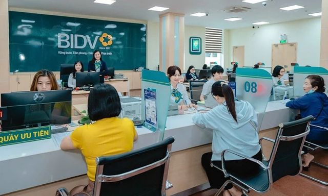 VietinBank, Agribank, BIDV phát thông báo đến khách hàng đang dùng iPhone