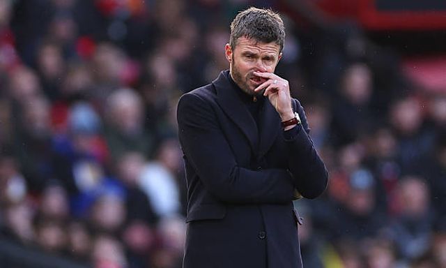 Carrick thản nhiên trước nguy cơ sa thải: 