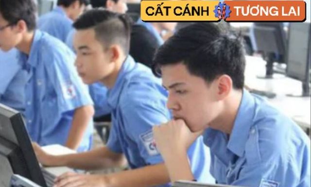 Việt Nam có 3 ngành học đang 'khát' hơn 20.000 nhân lực: Có ngành lương hơn 100 triệu/tháng, có ngành đi học không mất tiền còn được hưởng trợ cấp 