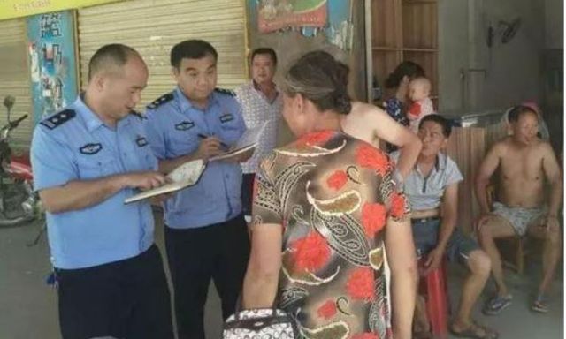 Điều tra hơn 10 tài khoản ngân hàng của cặp vợ chồng chủ siêu thị, cảnh sát phát hiện hơn 59,7 tỷ đồng thu được từ lừa đảo: Hơn 200 người “sập bẫy” vì mánh khóe tinh vi
