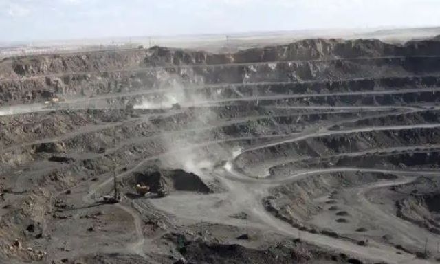 Phát hiện mỏ khoáng sản chứa hơn 1 tỷ tấn quặng sắt, khoảng 2 triệu tấn đất hiếm ở độ sâu hơn 3.000m: Đủ cho nhân loại dùng trong 100 năm