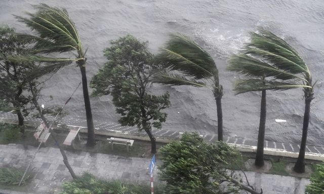 Người dân khu vực này đặc biệt lưu ý: Chỉ ít giờ tới, nguy cơ gió mạnh và mưa dông rất cao