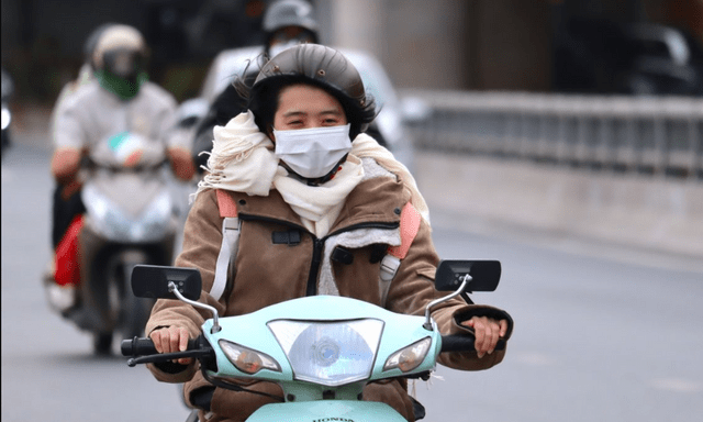 Chỉ 2-3 ngày tới, gió mùa Đông Bắc liên tiếp tràn về mạnh: Nhiều khu vực mưa to đến rất to, có nơi dưới 11 độ C