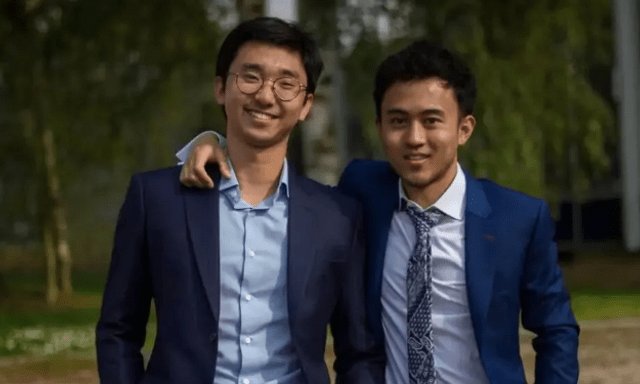 Thiếu gia có 3 bằng thạc sĩ bỏ biệt thự để sống vô gia cư: “Rửa bát, tưới cây cho tôi cảm giác tự do mà tiền không mua được”