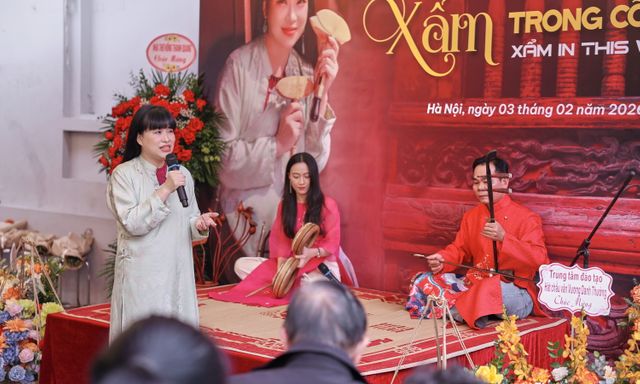 Nghệ sĩ Mai Tuyết Hoa kết hợp cùng NSND Thanh Ngoan trong album mới, đánh dấu hành trình 30 năm gắn bó với nghệ thuật hát xẩm