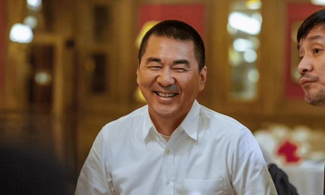 40 tuổi có khoản tiết kiệm đáng kể, 4 bước đi sai lầm khiến quay về số 0, rơi vào cảnh nợ nần, sống chật vật