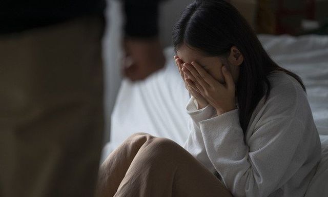 Tái hôn, cùng thỏa thuận tài sản chia đôi, vợ sững sờ khi chồng di chúc để hết 17 tỷ đồng cho em gái: Tòa tuyên phán “phải chia đôi”