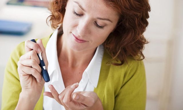 Tưởng phải sống chung cả đời, ai ngờ tiểu đường có thể cải thiện nhờ 6 thói quen này
