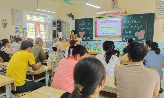 Tin rất vui: Phụ huynh học sinh trên địa bàn Hà Nội có thể được miễn phí 1 khoản ngay trong năm học tới