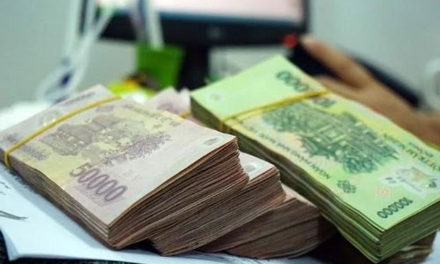 Công an điều tra 70 giao dịch với tổng số tiền 20.000.000 đồng: Khởi tố Hồ Nhất Tâm và Lương Minh Hoàng SN 2009