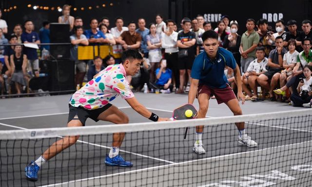 Linh Giang - Hoàng Nam lội ngược dòng ngoạn mục trước Vinh Hiển - Phúc Huỳnh, lên ngôi tại giải vô địch pickleball quốc gia