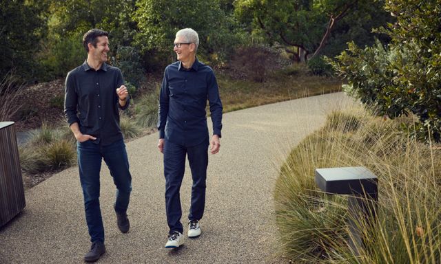 Tim Cook trở thành Chủ tịch Điều hành của Apple, John Ternus kế nhiệm trở thành CEO của Apple