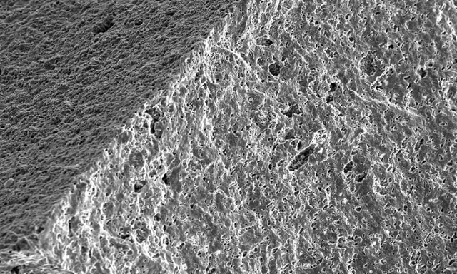 Phát minh có thể thay đổi hoàn toàn ngành sản xuất công nghiệp, hàng không vũ trụ: Loại gốm chưa từng có sở hữu khả năng bẻ cong, đốt cháy, nghiền nát mà không vỡ